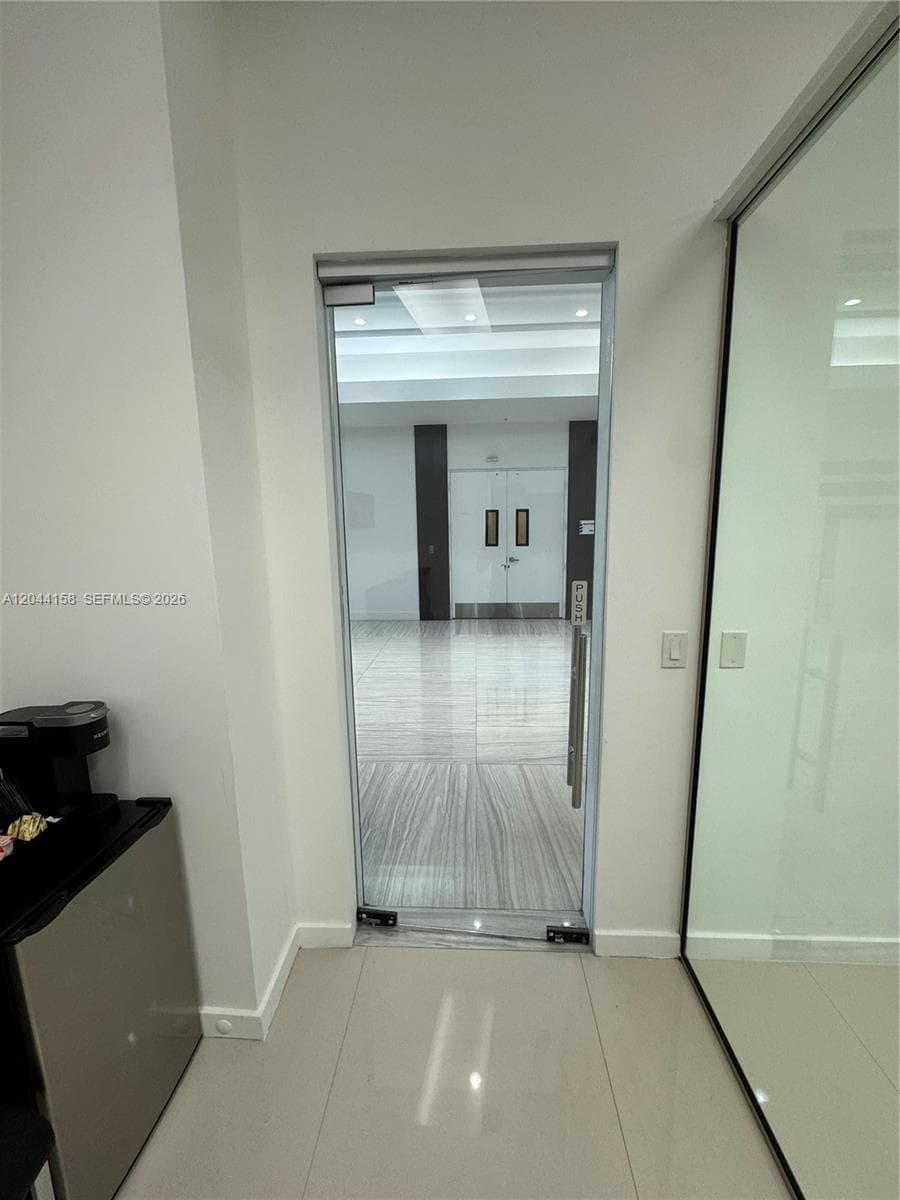 20200 W Dixie Hwy G01 Hwy, Miami, FL 33180 photo 5