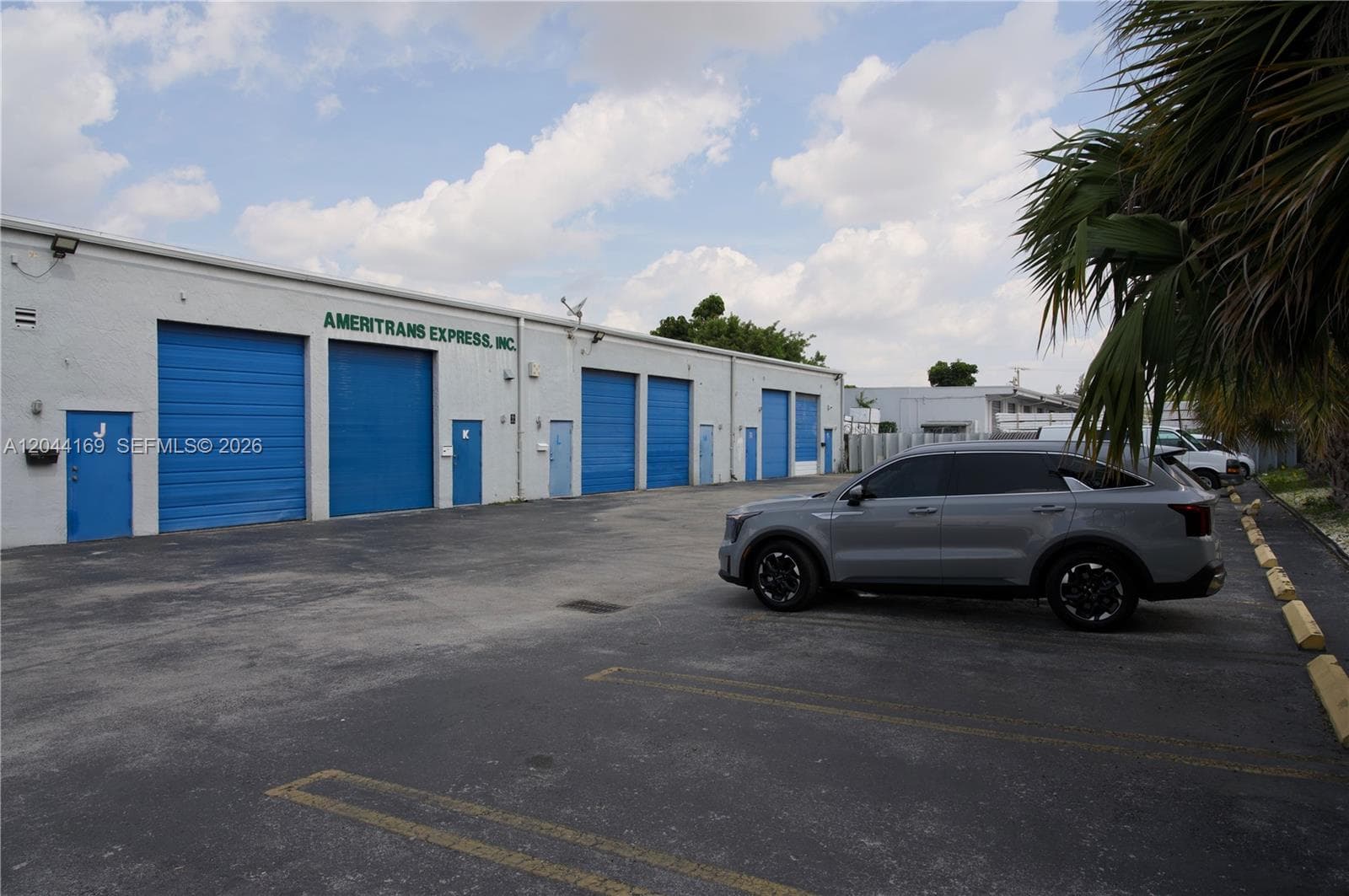 7215 NW 41st St # H, Miami, FL 33166 photo 5