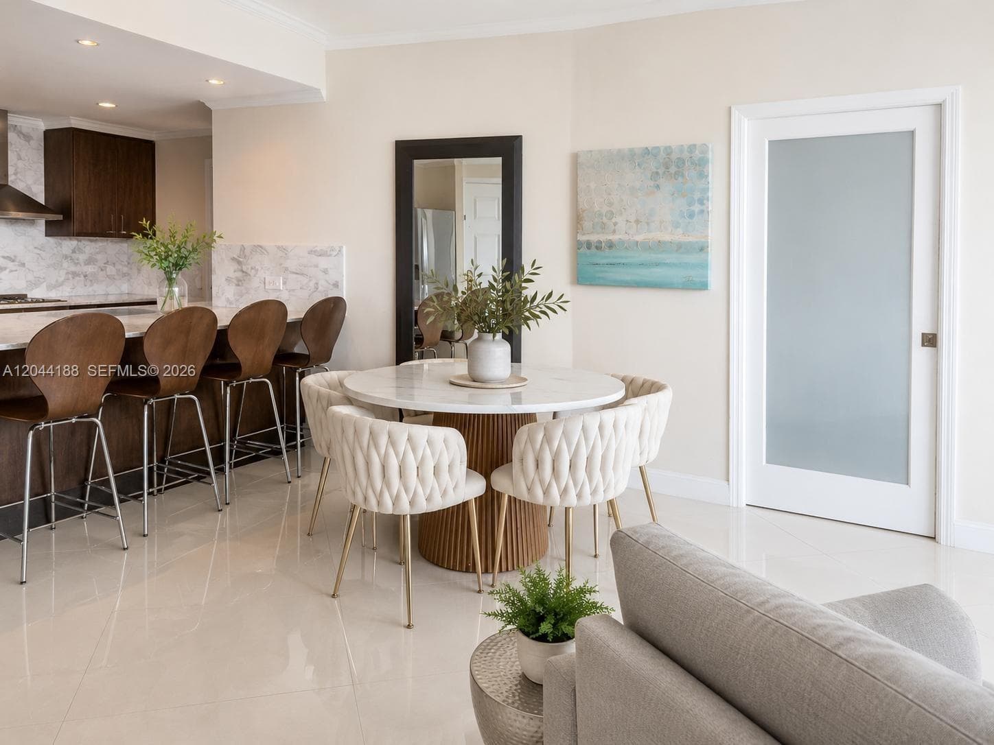 300 S Pointe Dr # 706, Miami Beach, FL 33139 photo 4