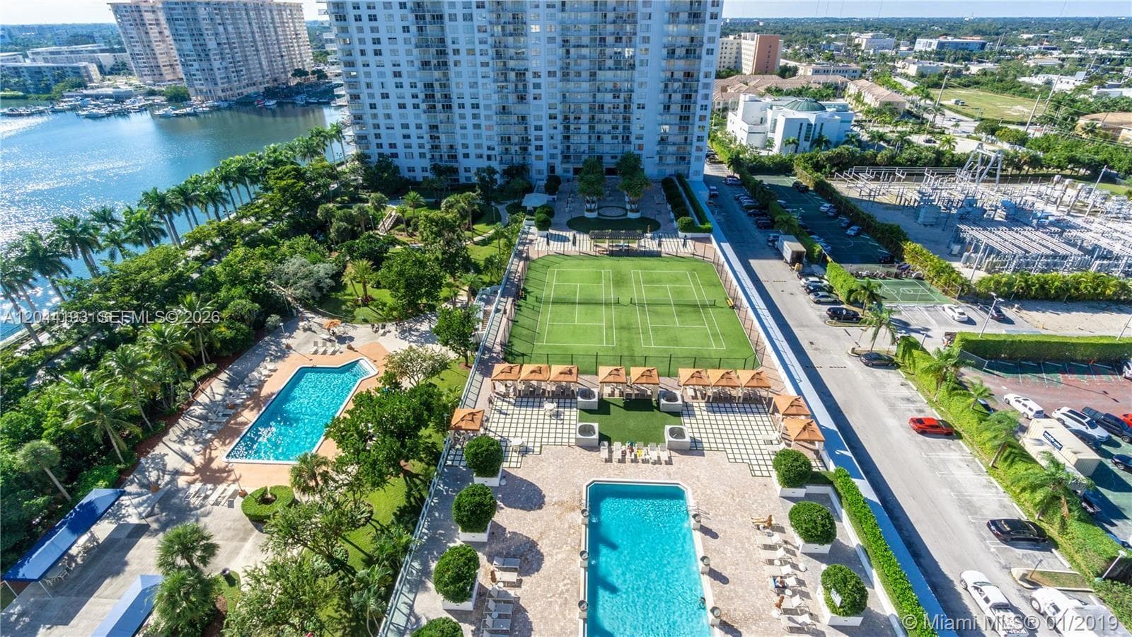2801 NE 183rd St # 709W, Aventura, FL 33160 photo 2