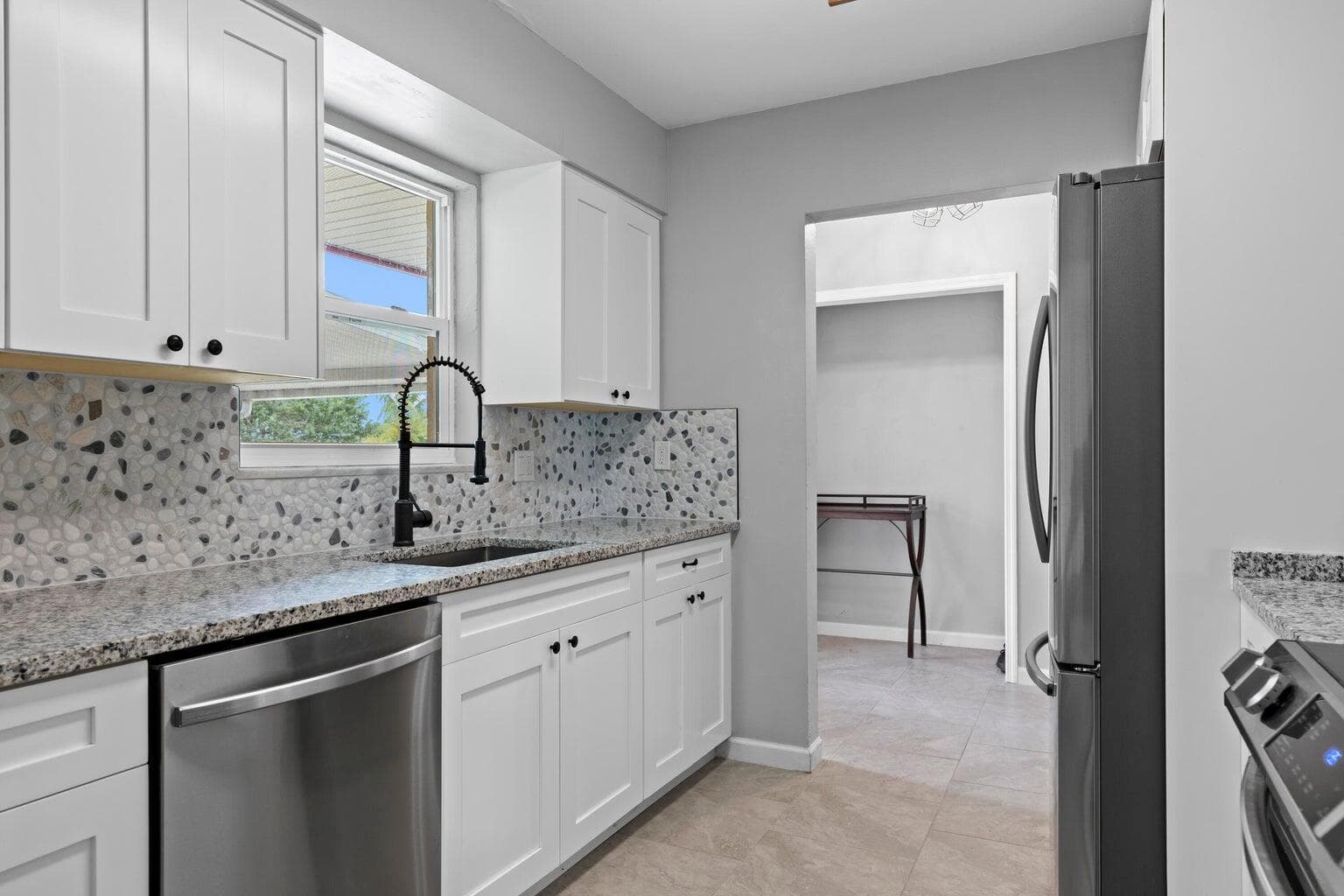 474 22nd Street SE, Vero Beach, FL 32962 photo 2