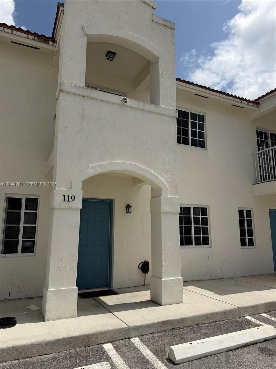 119 SW 6th Ln # 119, Florida City, FL 33034 photo 3