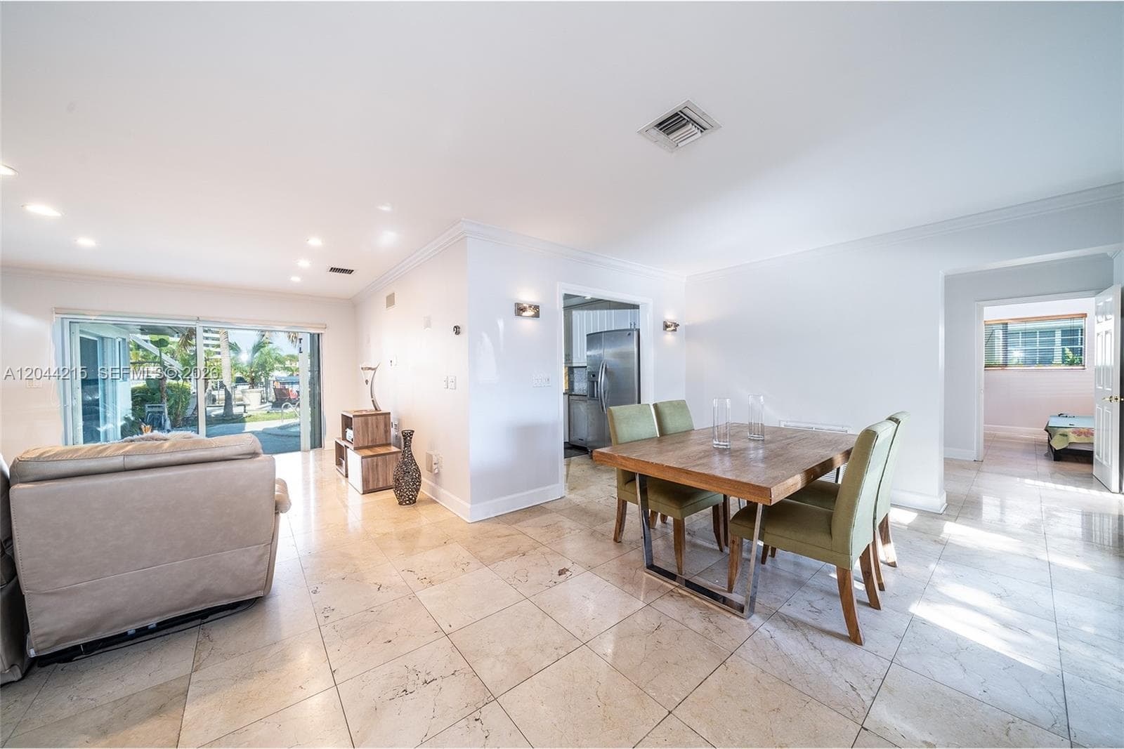 13140 Coronado Dr, North Miami, FL 33181 photo 4