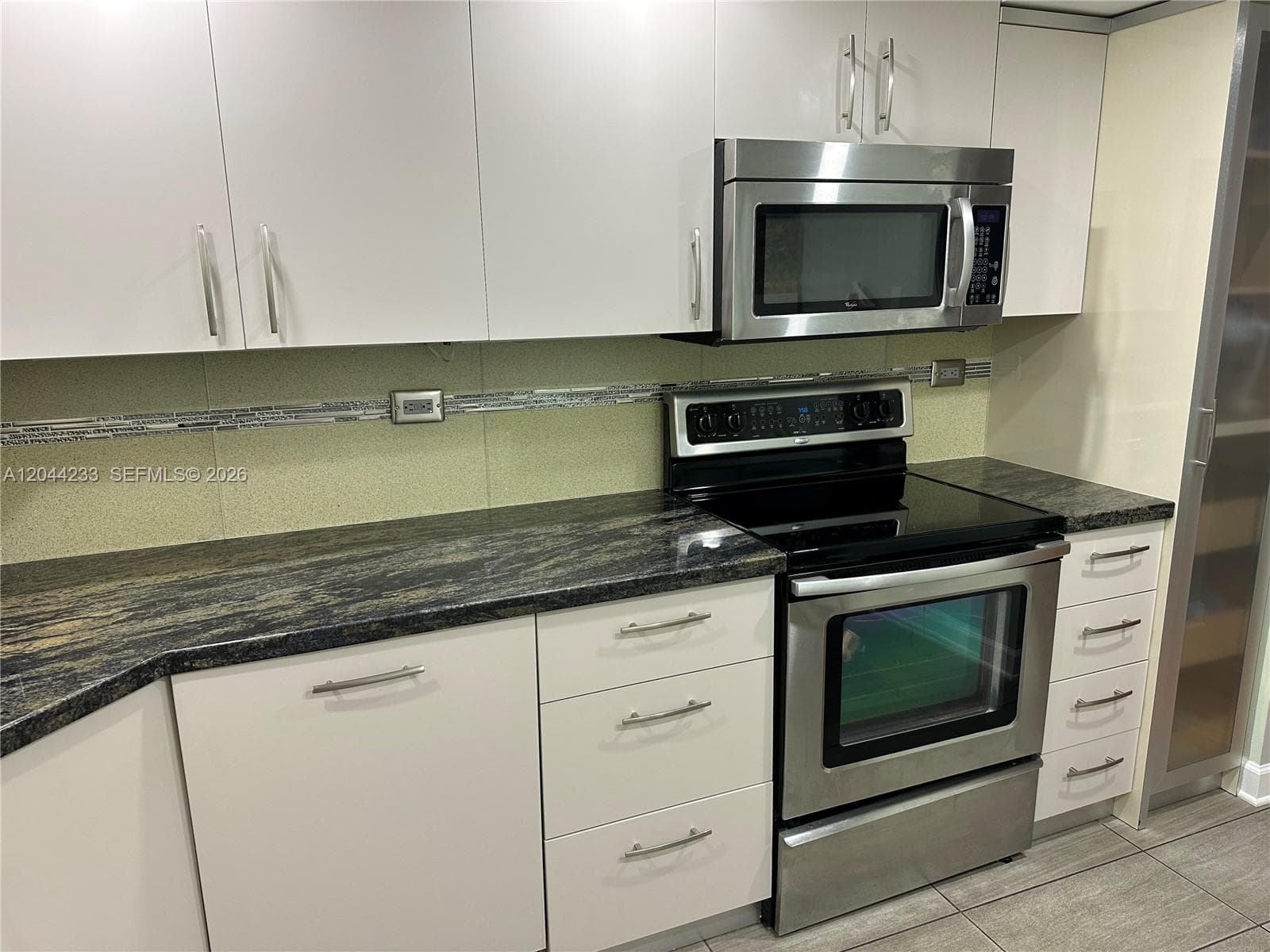 6039 Collins Ave # 1205, Miami Beach, FL 33140 photo 5