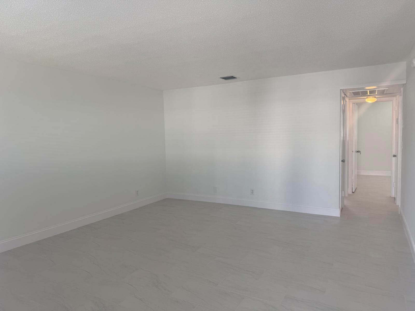 402 Lake Shore Drive # 202, West Palm Beach, FL 33403 photo 3