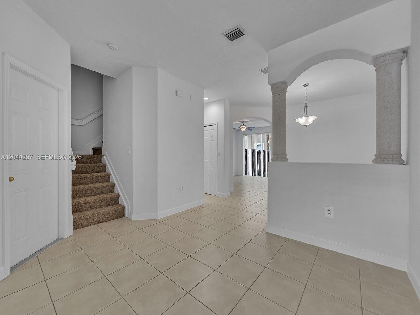 2482 SE 15th Ct, Homestead, FL 33035 photo 4