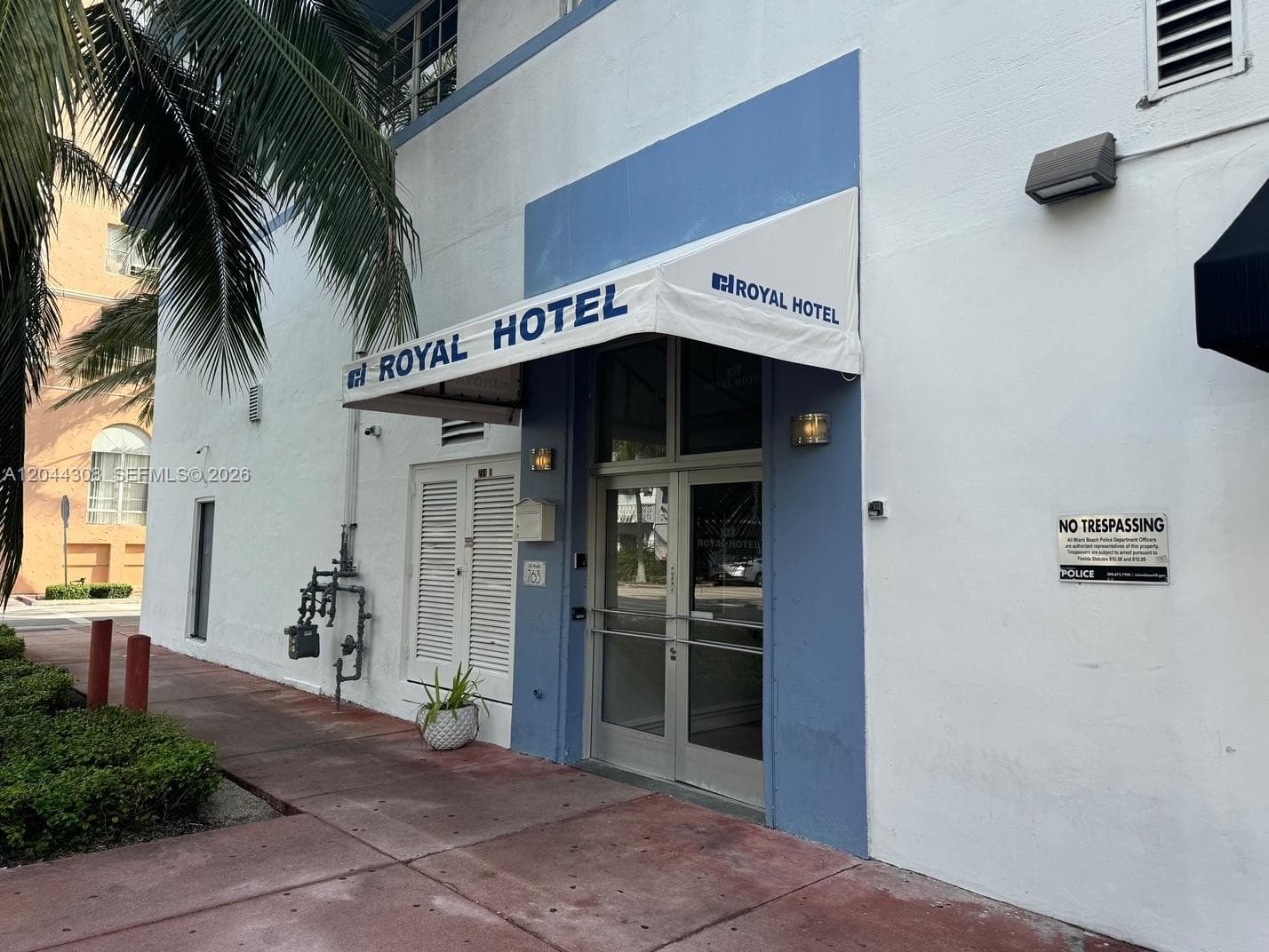 763 Pennsylvania Ave # 103, Miami Beach, FL 33139 photo 2