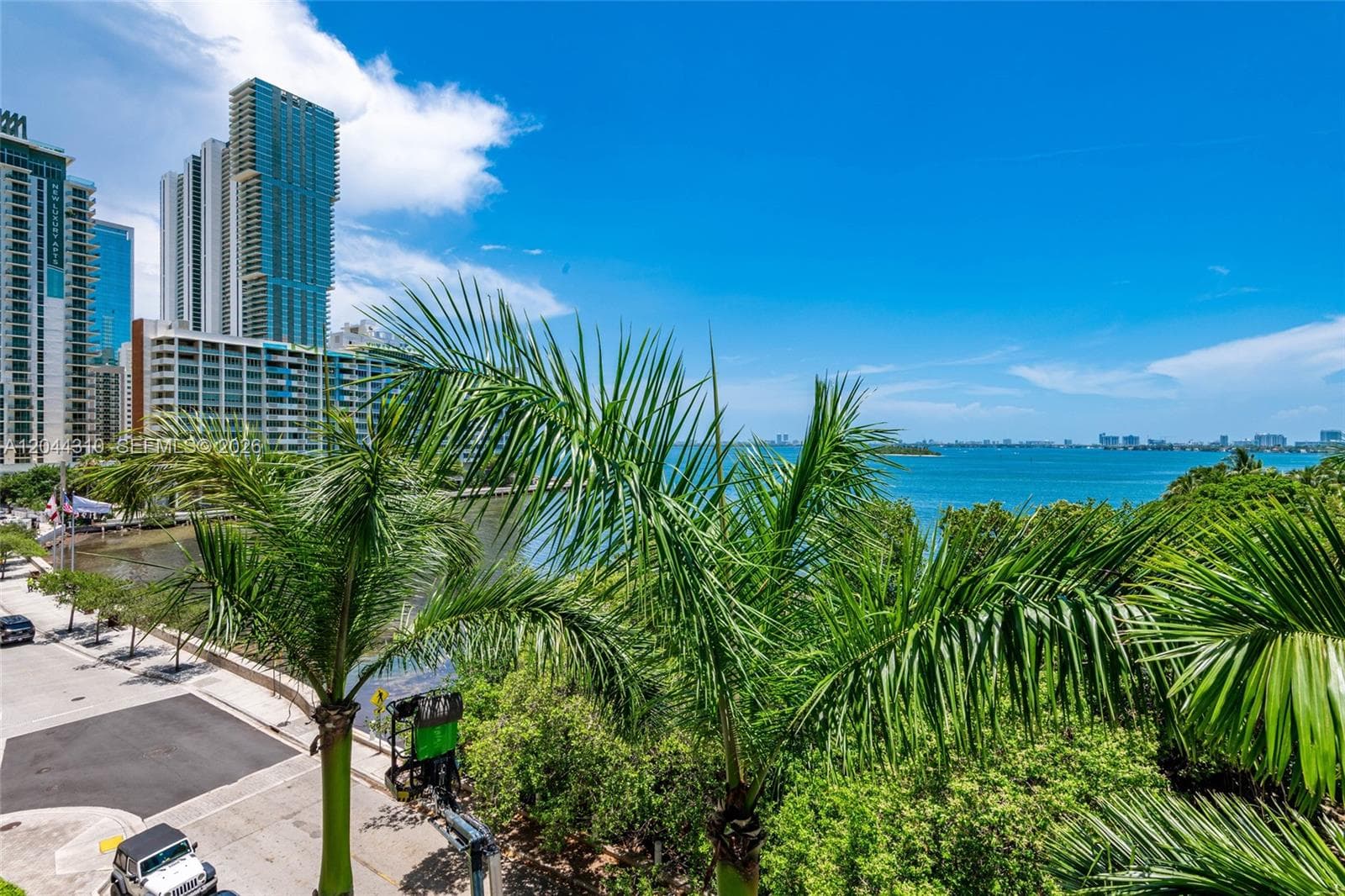 2000 N Bayshore Dr # 516, Miami, FL 33137 photo 4