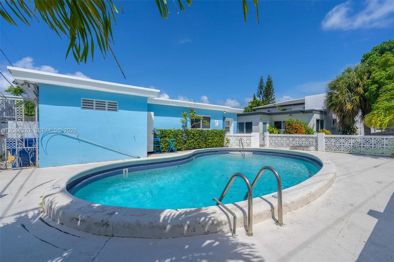 2120 Biarritz Dr # 1, Miami Beach, FL 33141