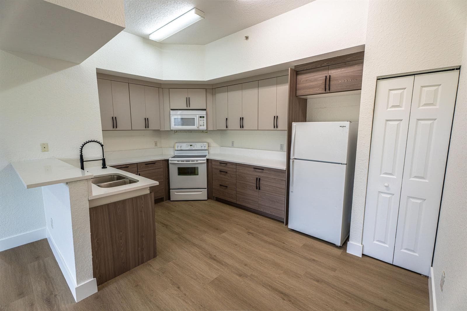 2801 Riverside Drive # 301-s, Coral Springs, FL 33065 photo 4