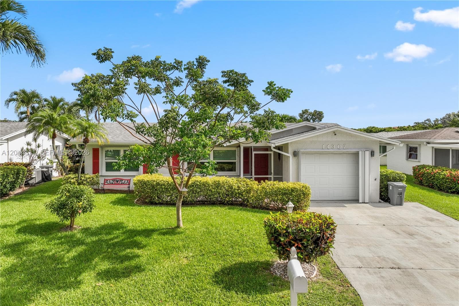 14307 Amapola Dr, Delray Beach, FL 33484