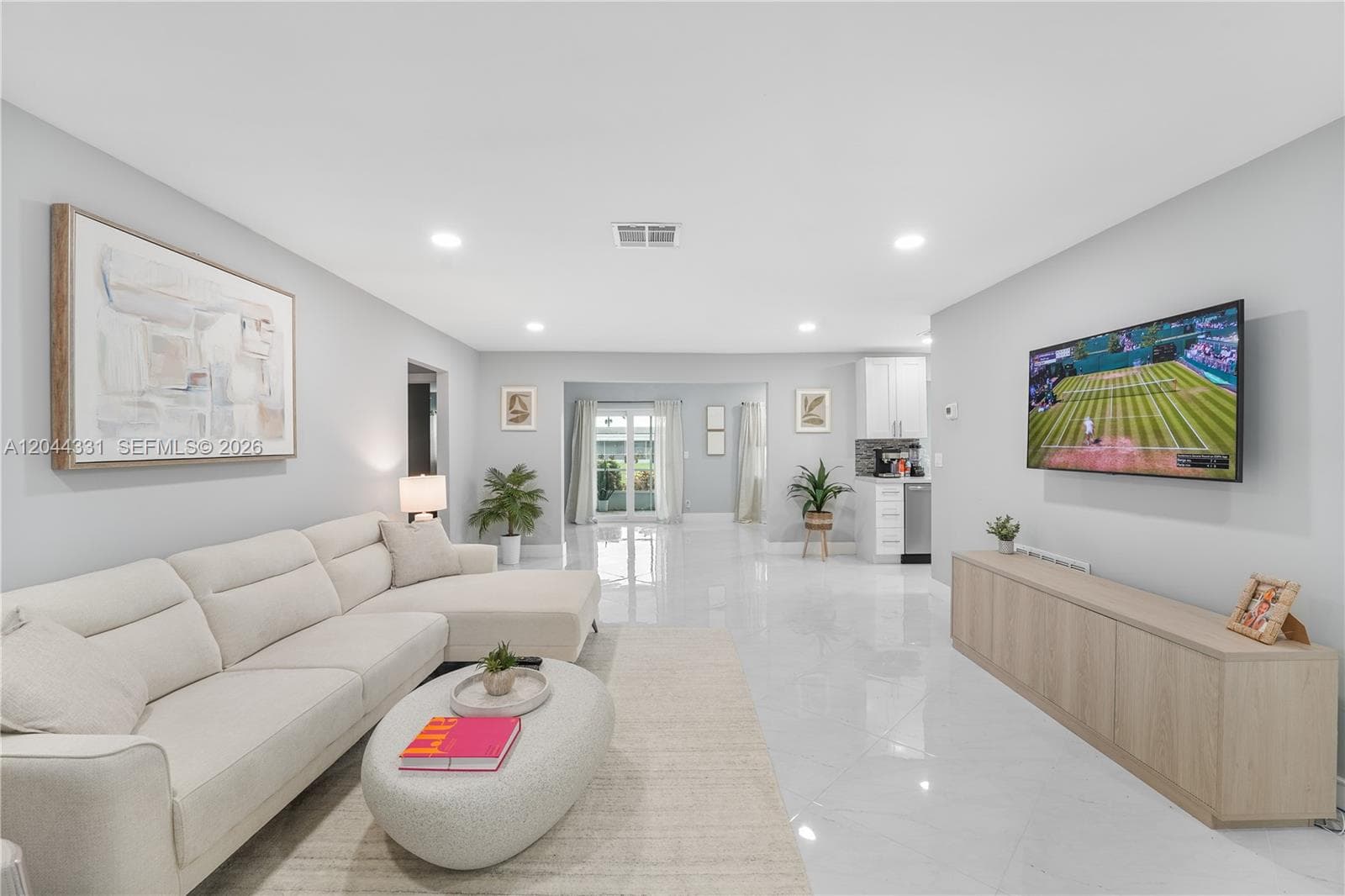 14307 Amapola Dr, Delray Beach, FL 33484 photo 5