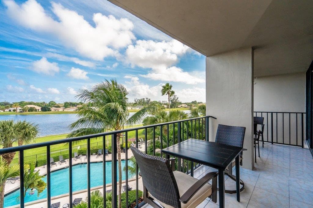 1830 Embassy Drive # 411, West Palm Beach, FL 33401
