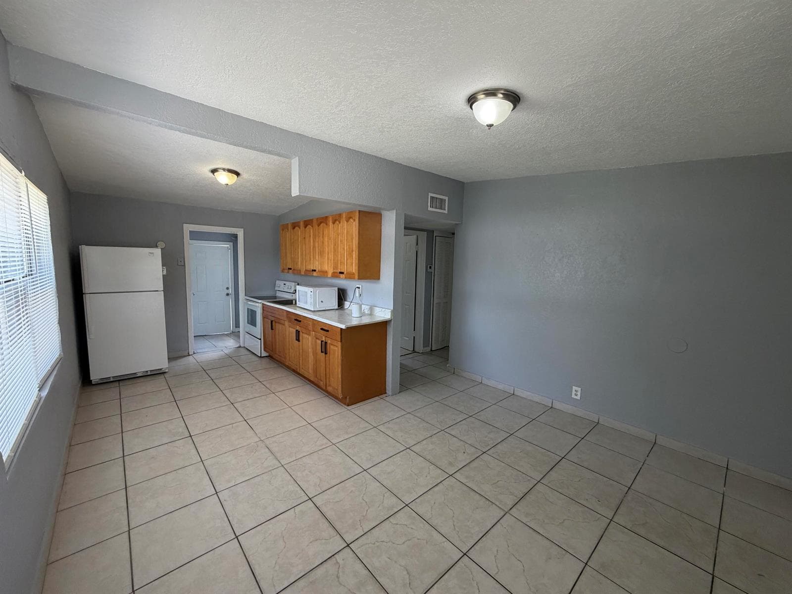 2317 Rutland Street, Opa-Locka, FL 33054 photo 4