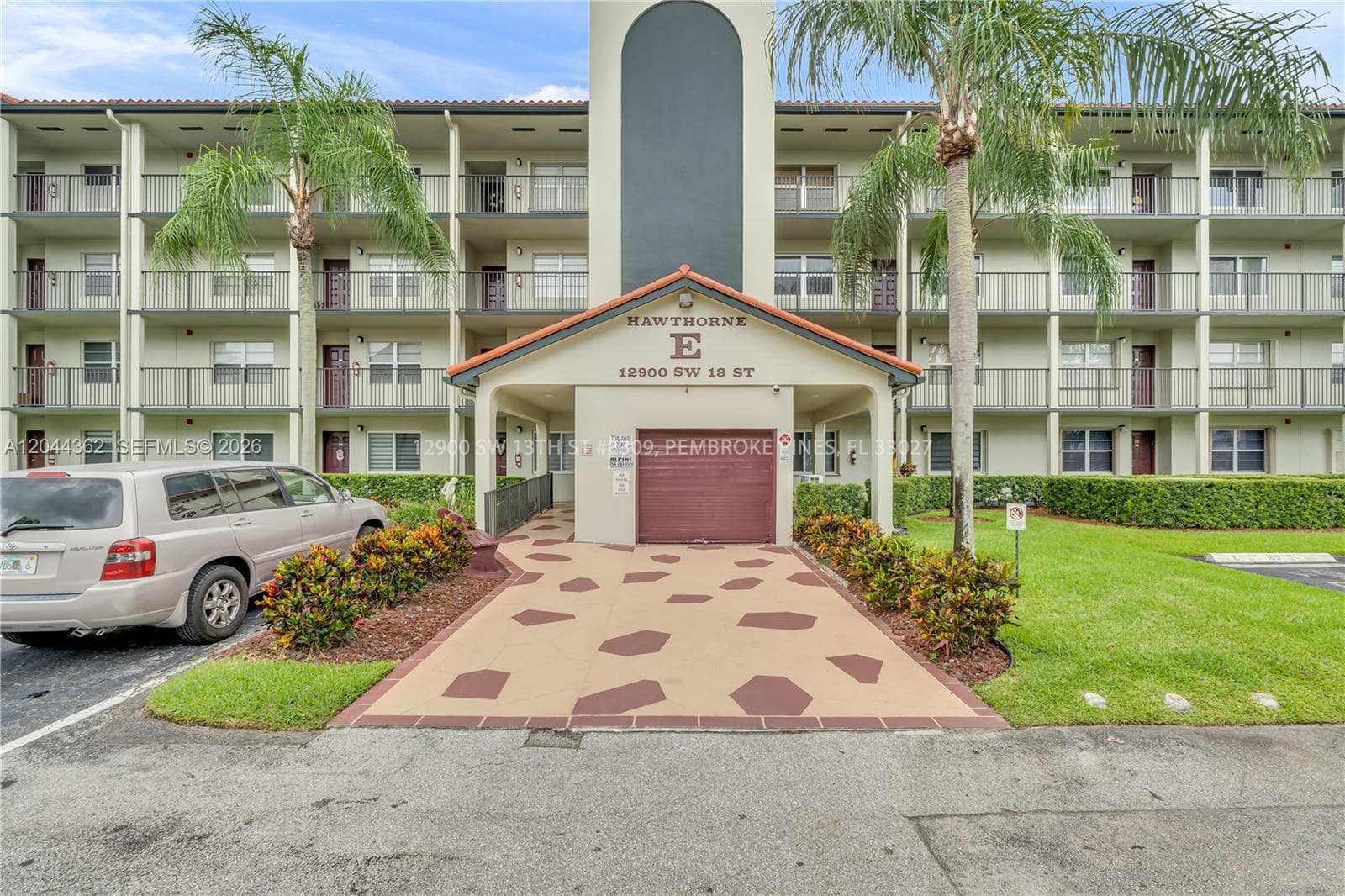 12900 SW 13th St # 309E, Pembroke Pines, FL 33027 photo 2