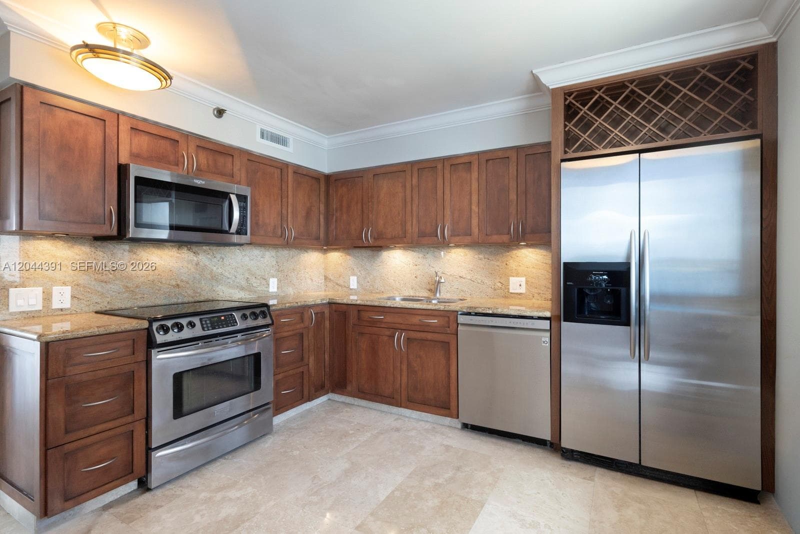 1627 Brickell Ave # 2407, Miami, FL 33129 photo 4