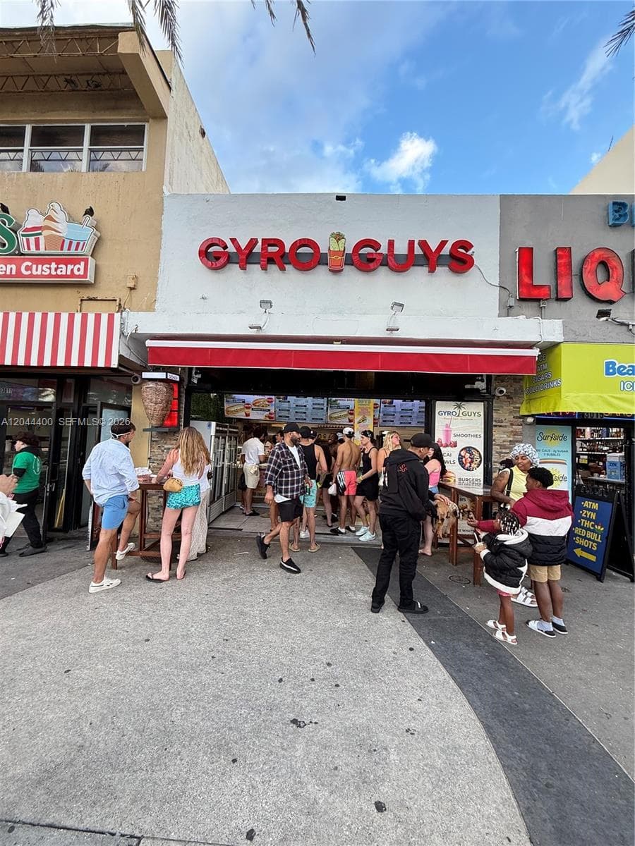 3013 E Las Olas Blvd, Fort Lauderdale, FL 33316