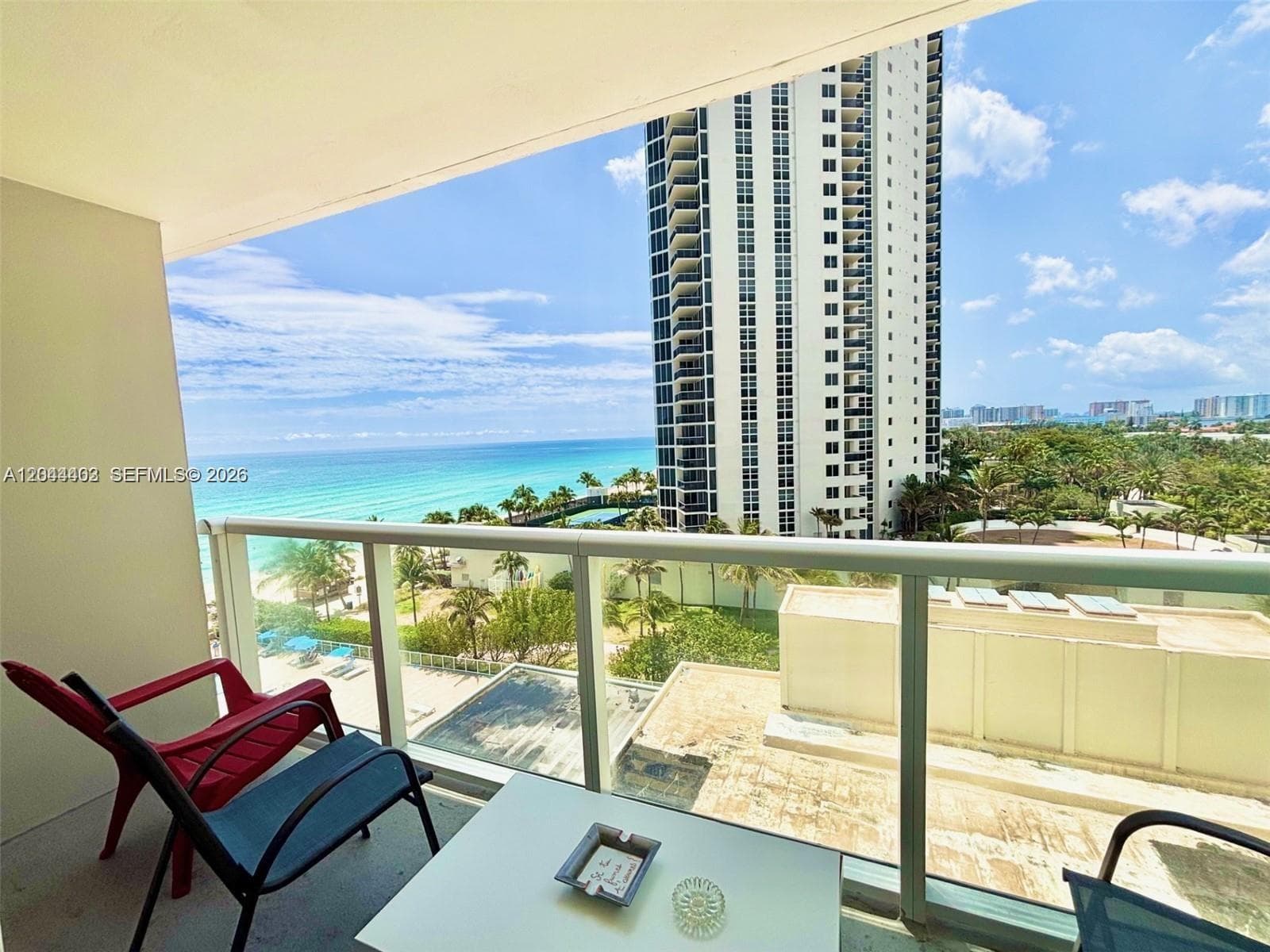 19201 Collins Ave # 606, Sunny Isles Beach, FL 33160 photo 2