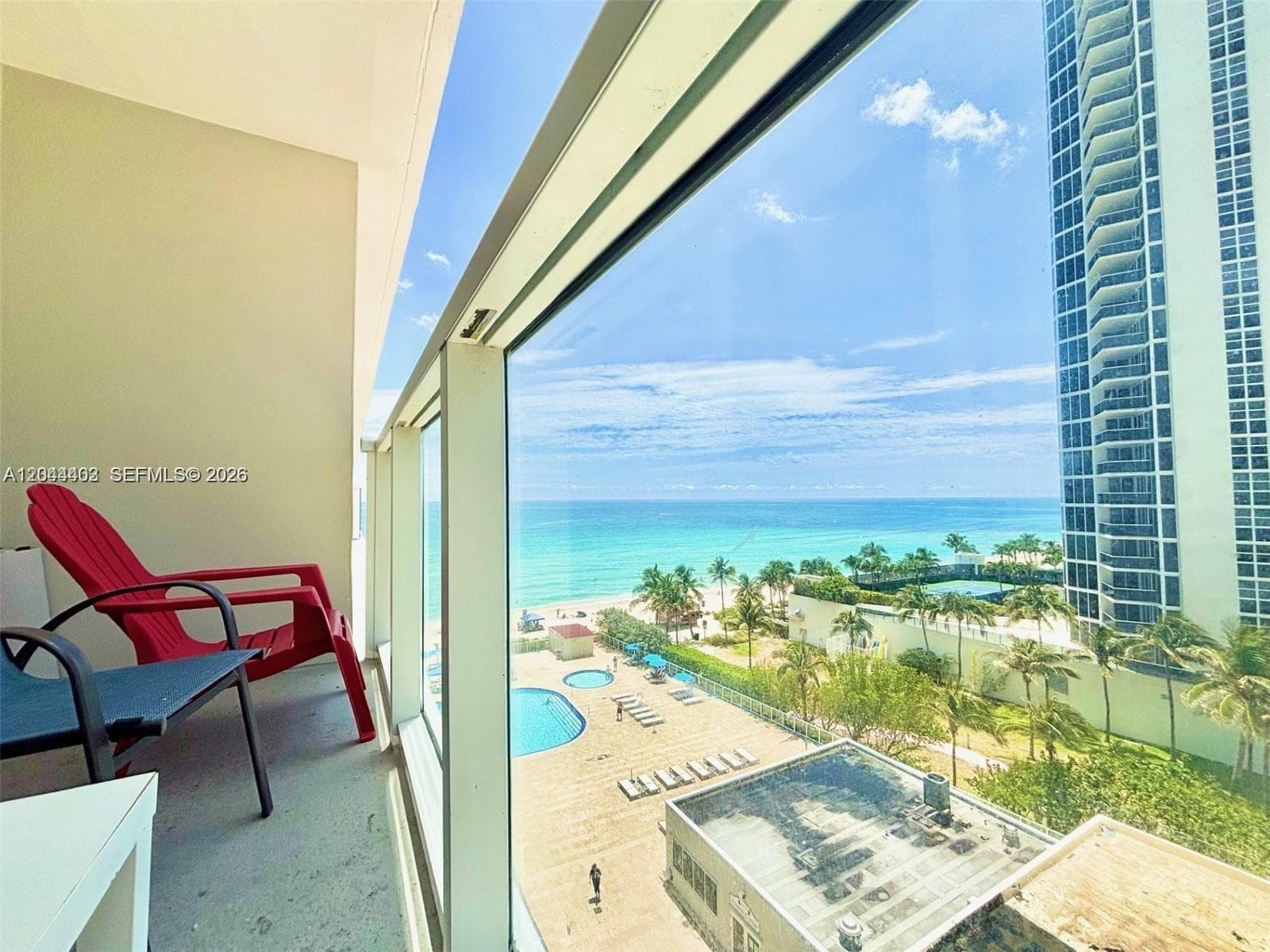 19201 Collins Ave # 606, Sunny Isles Beach, FL 33160 photo 5