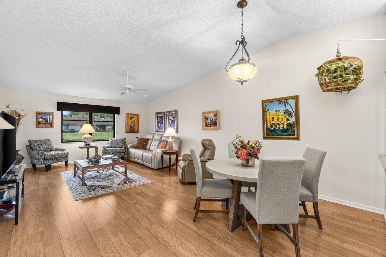 8286 Springlake Drive, Boca Raton, FL 33496 photo 2