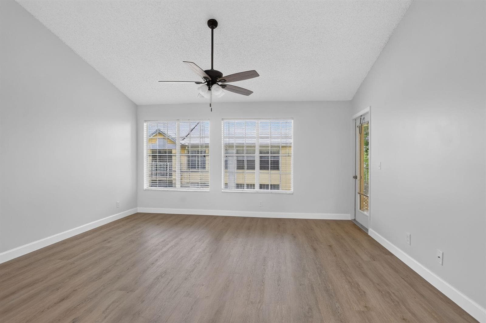 6323 La Costa Drive # M, Boca Raton, FL 33433 photo 5