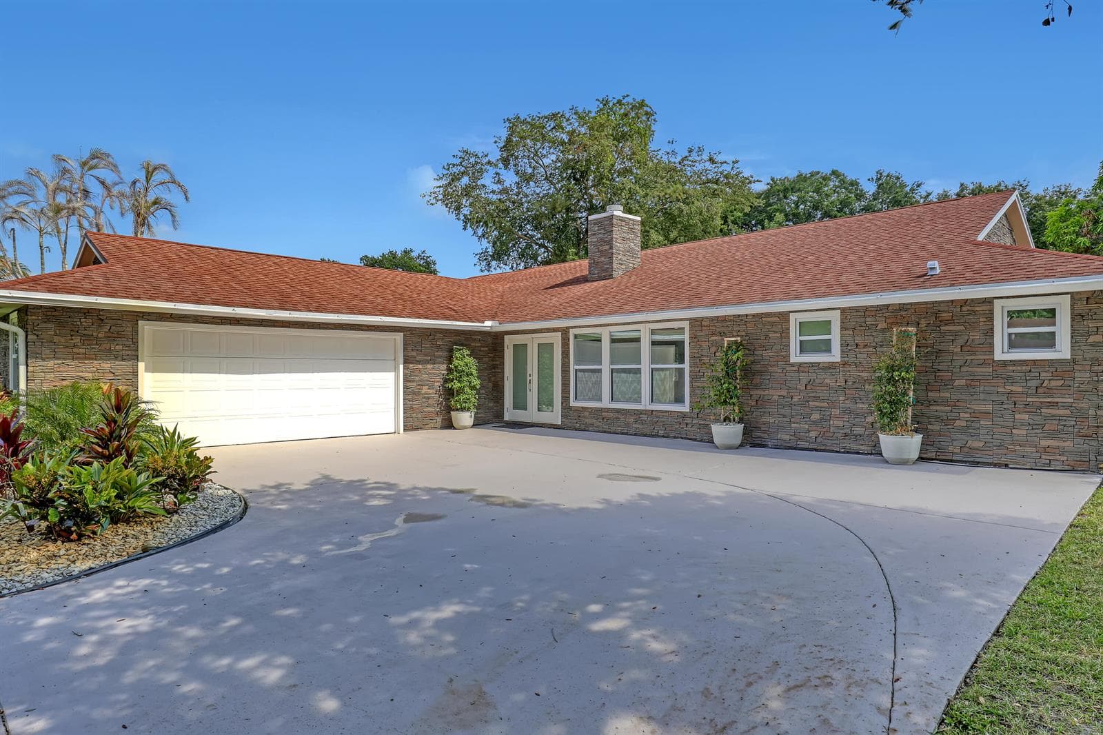 6185 White Oak Court, Jupiter, FL 33458 photo 3