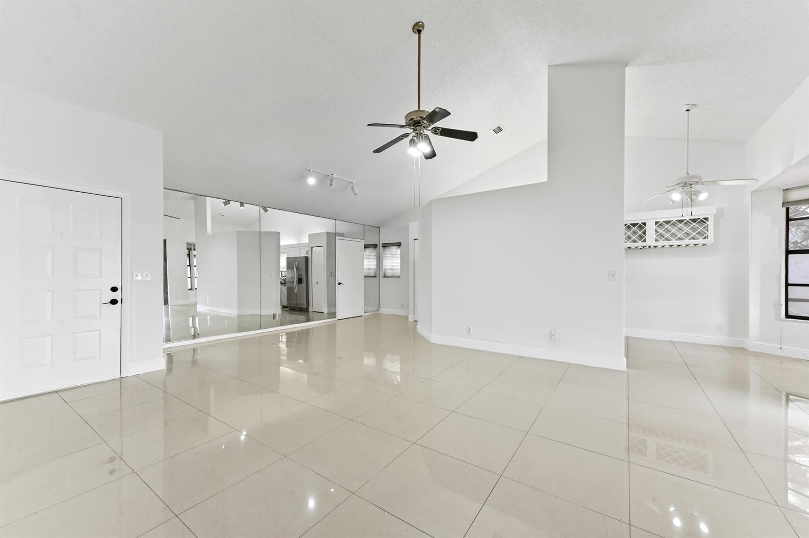 5421 Helene Circle, Boynton Beach, FL 33472 photo 5
