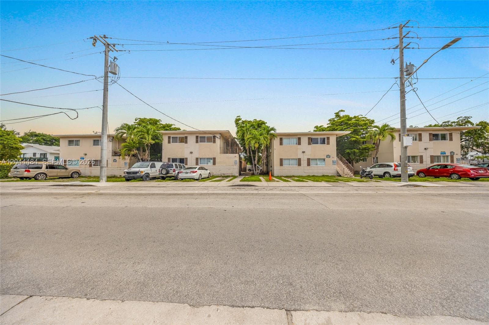 731 SW 5th St, Miami, FL 33130