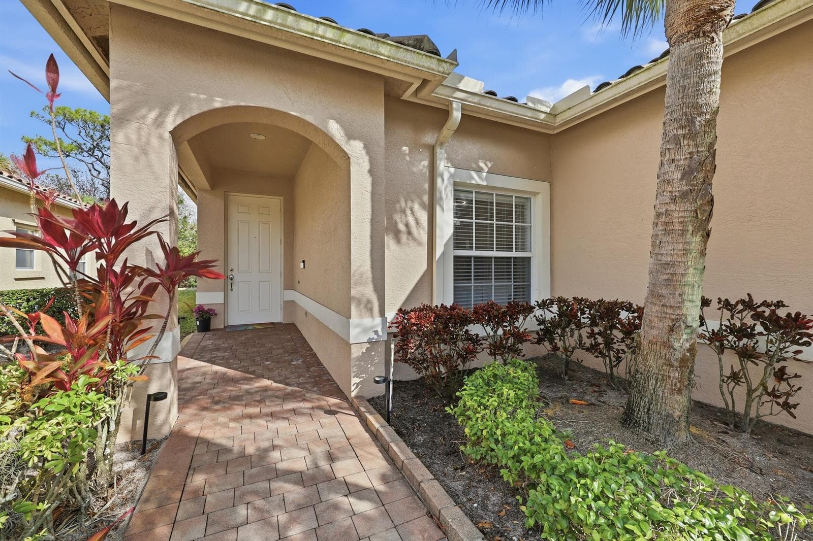 362 NW Granville Street, Port St. Lucie, FL 34986 photo 2