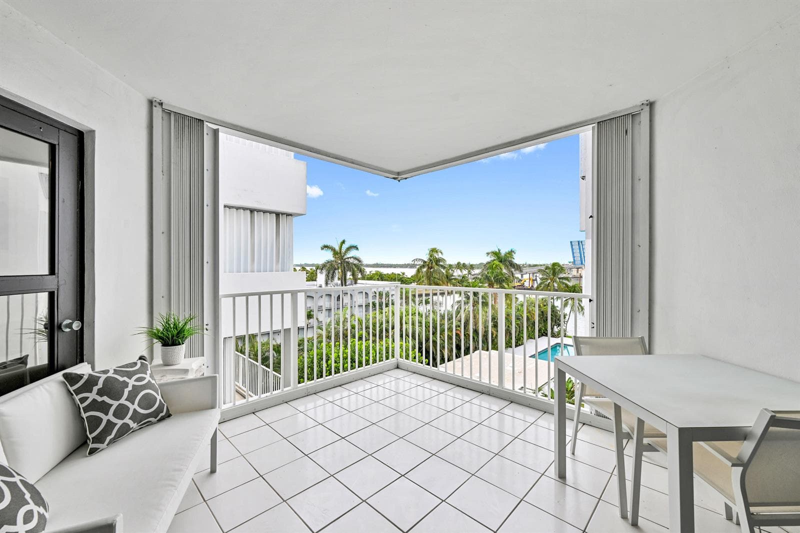 2860 S Ocean Boulevard # 511, Palm Beach, FL 33480 photo 4