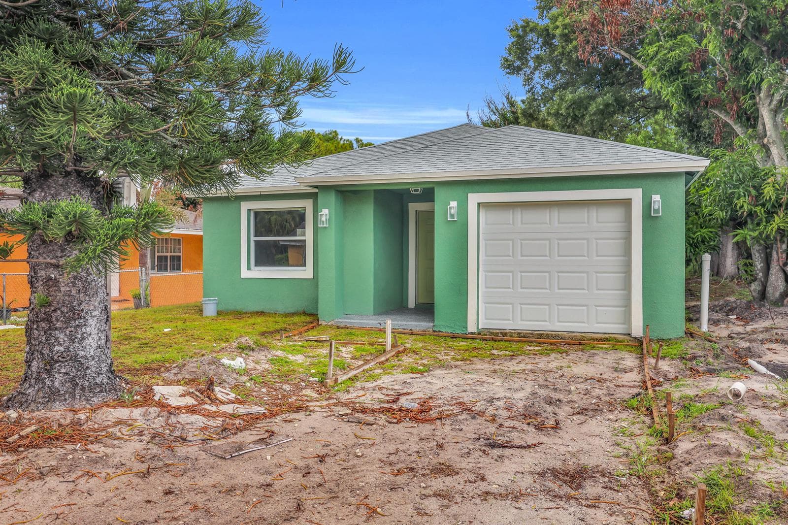 2002 Avenue M, Fort Pierce, FL 34950 photo 2