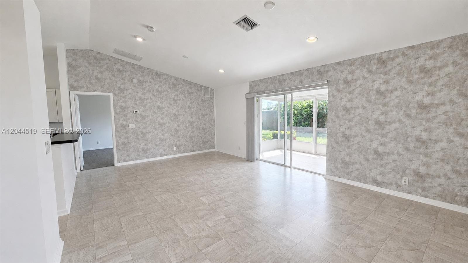 547 High Hawk Cir # 541, Vero Beach, FL 32962