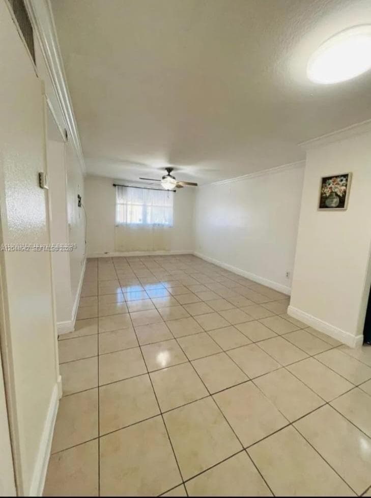 606 W 81st St # 224, Hialeah, FL 33014 photo 2