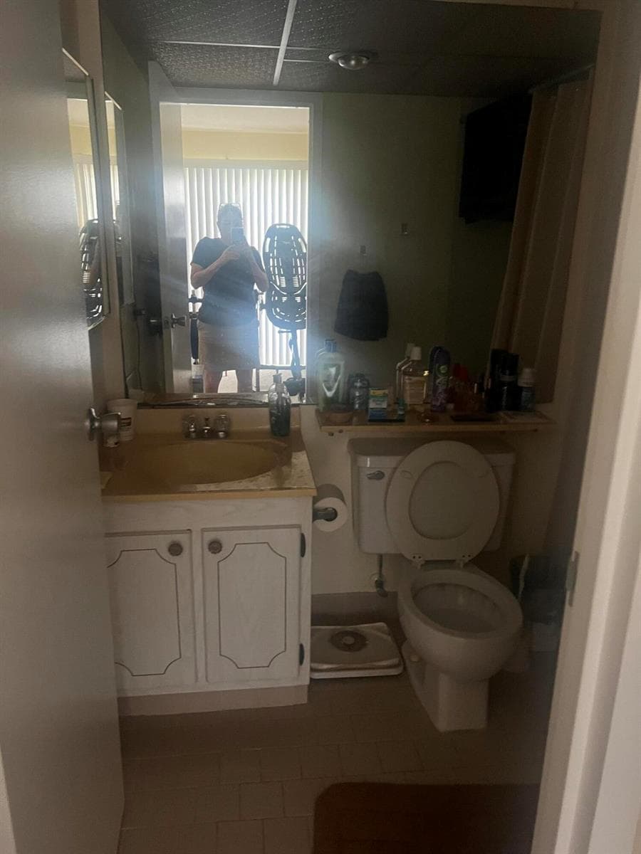 62 Valencia C, Delray Beach, FL 33446 photo 4
