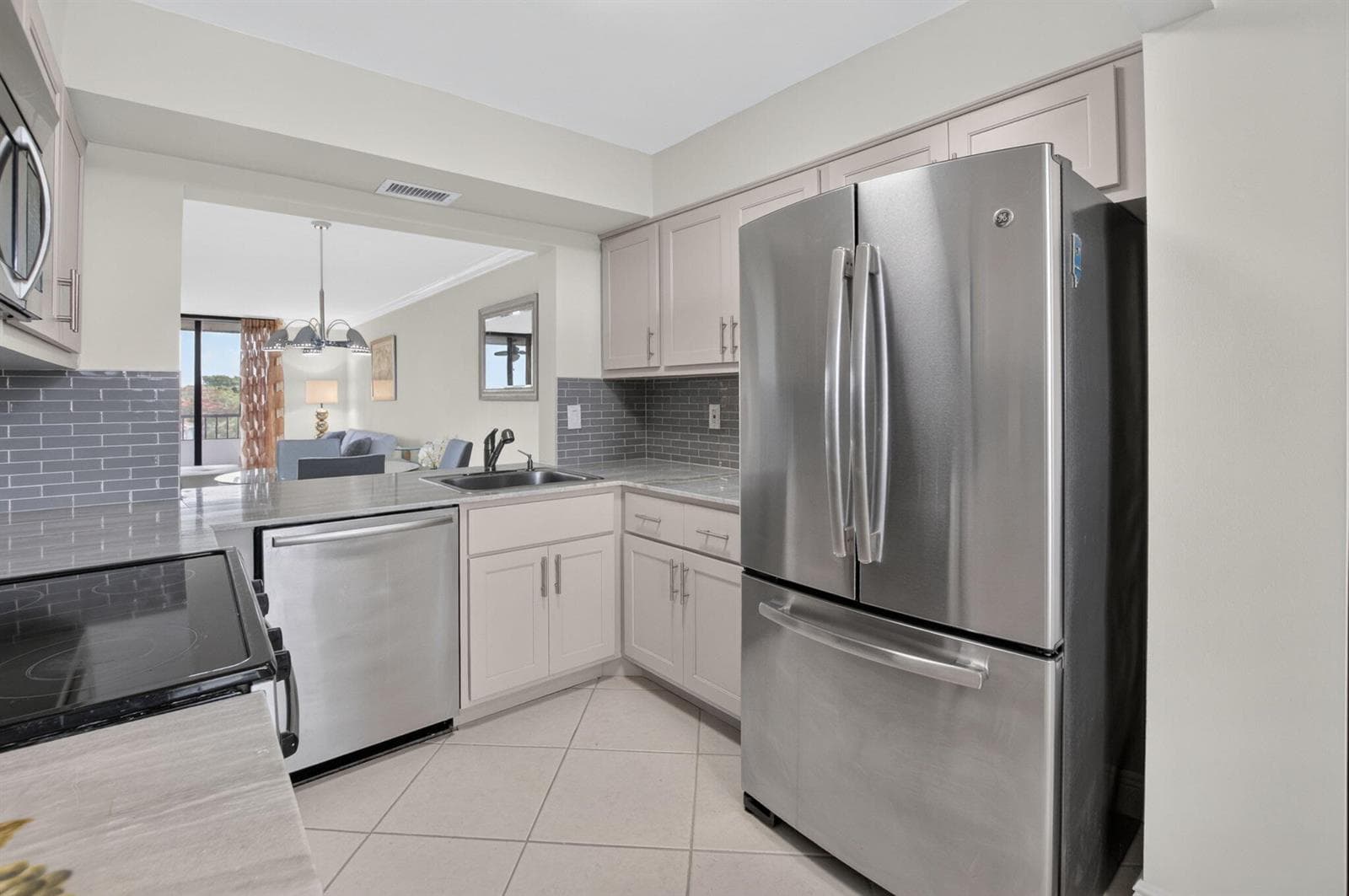 2070 Homewood Boulevard # 5050, Delray Beach, FL 33445 photo 2