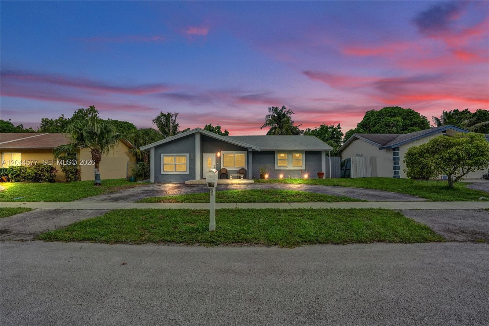 7812 SW 7th Pl, North Lauderdale, FL 33068 photo 3