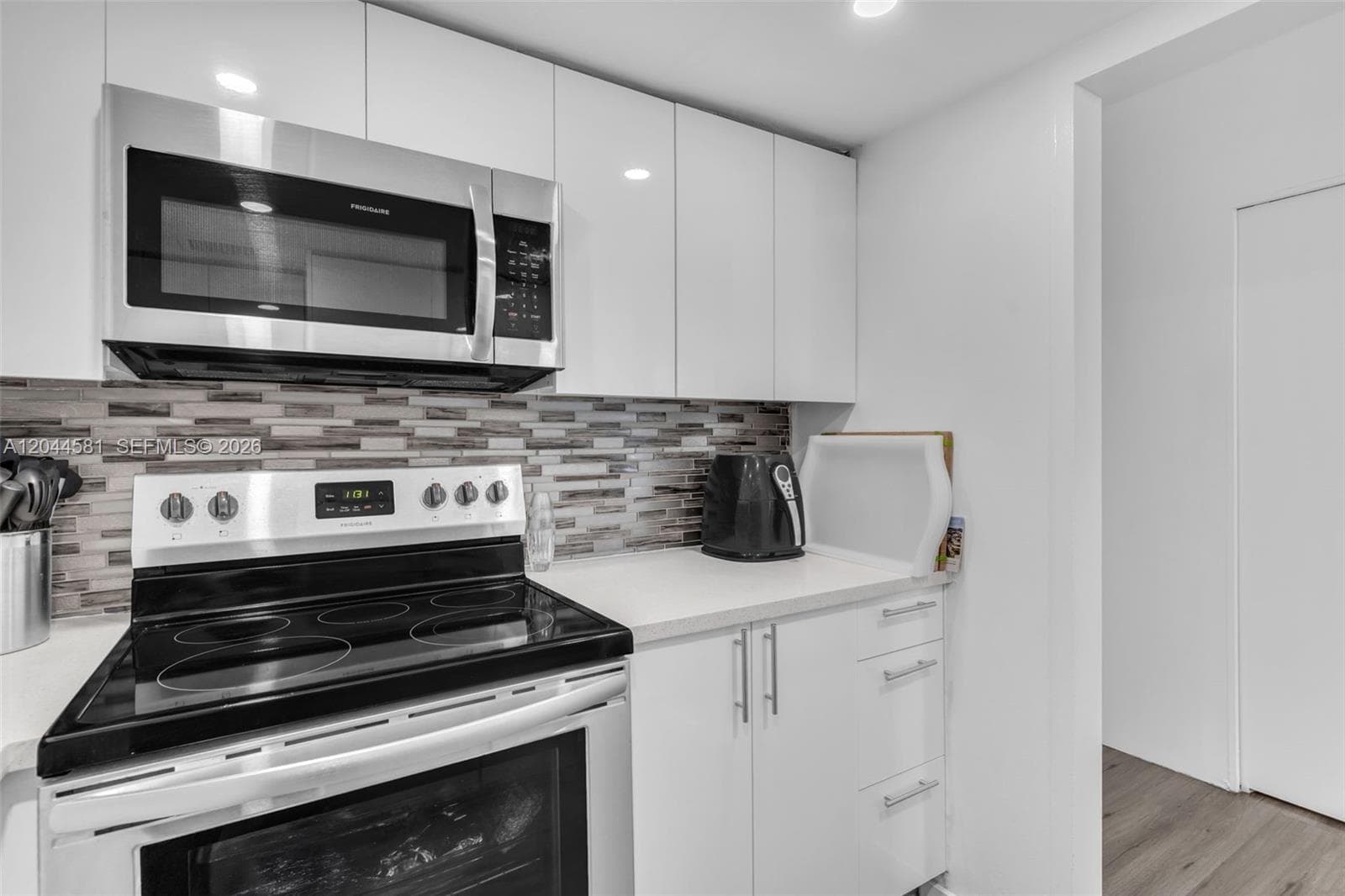 7441 Wayne Ave # 10H, Miami Beach, FL 33141 photo 5
