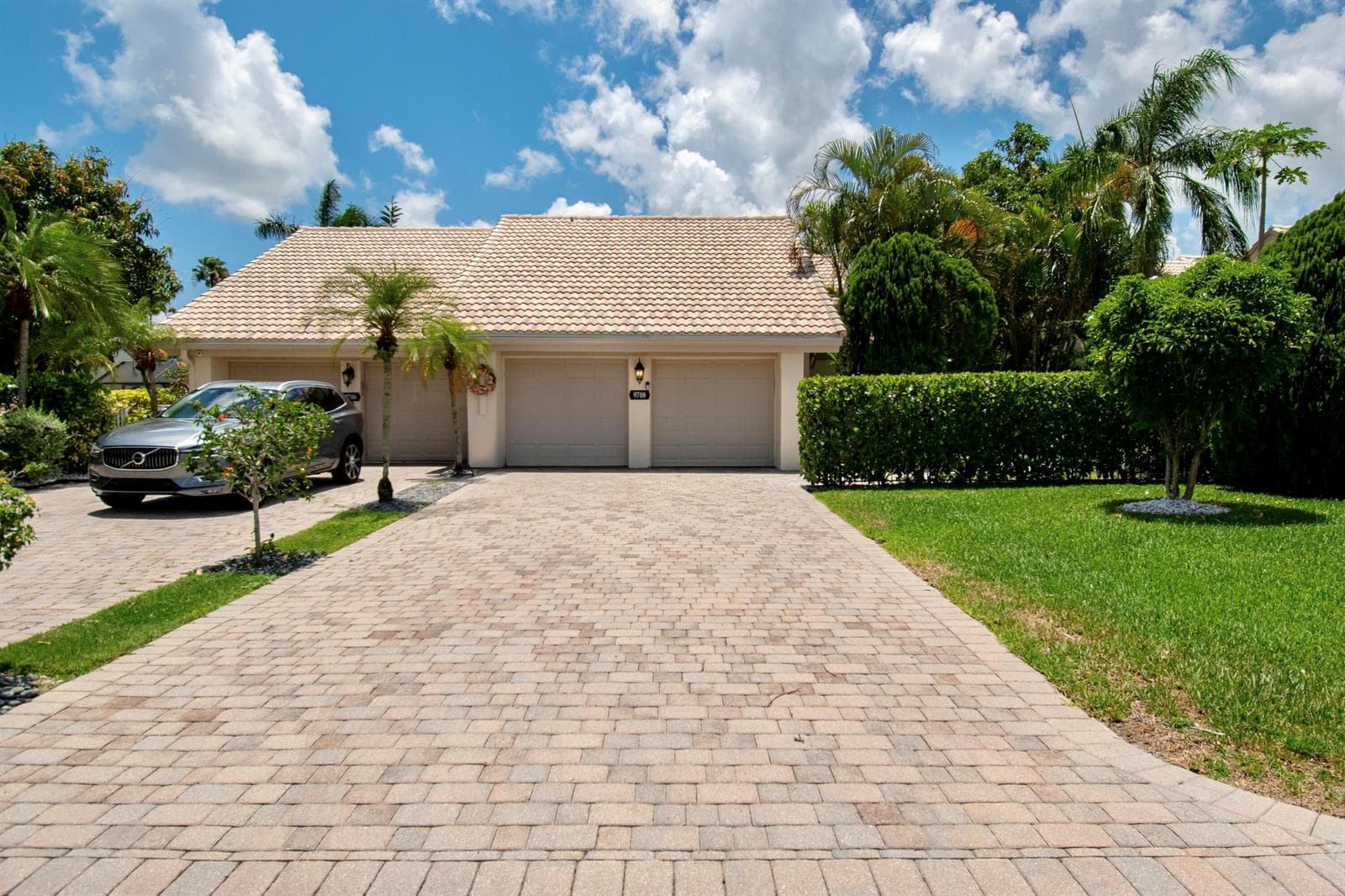 9708 Erica Court, Boca Raton, FL 33496 photo 2
