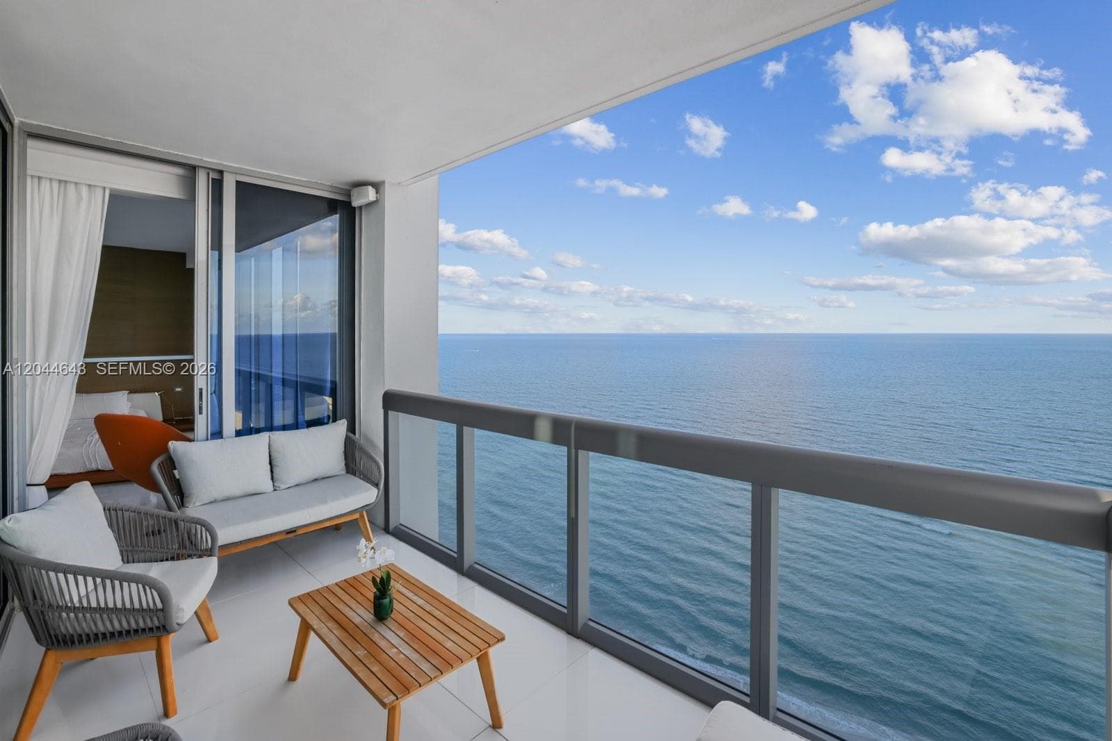 6899 Collins Ave # 2208, Miami Beach, FL 33141 photo 2