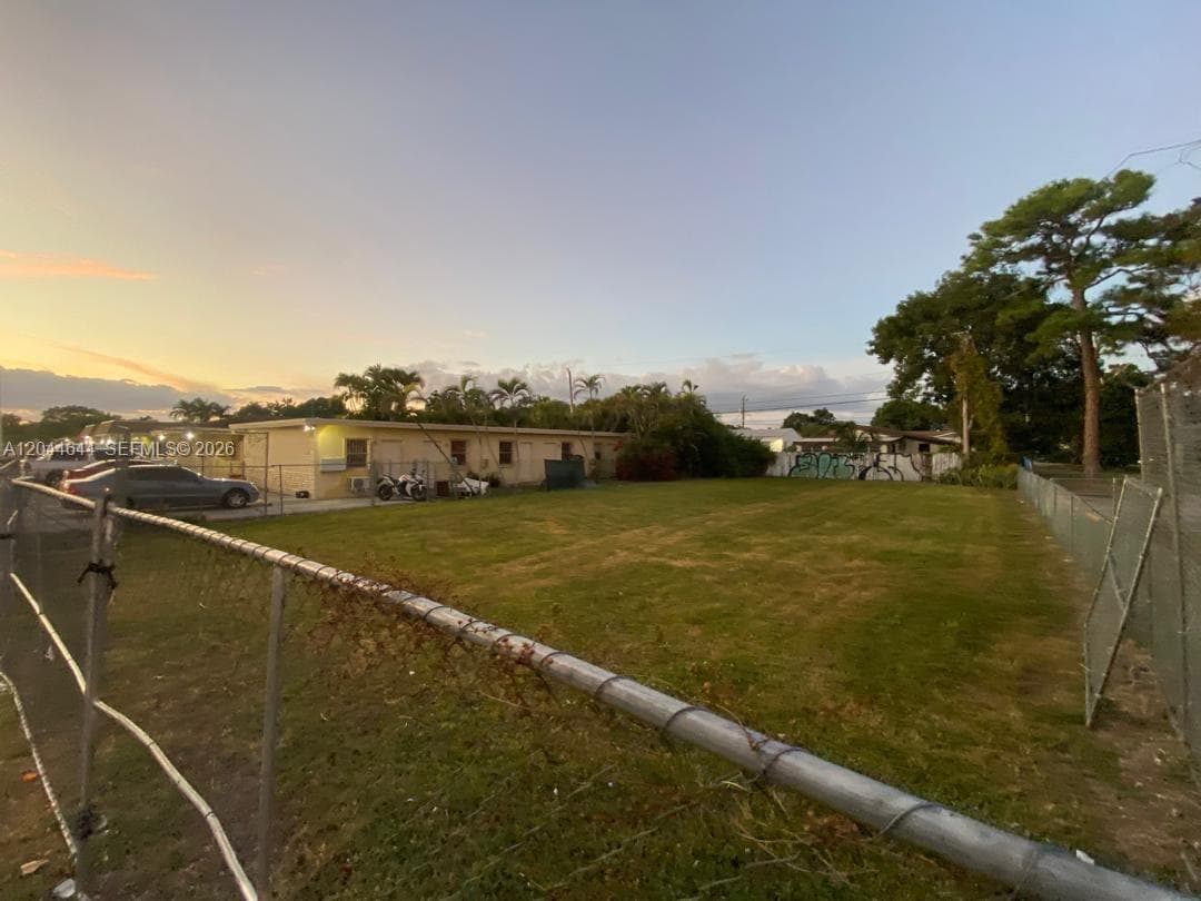 3021 W Flagler St, Miami, FL 33135