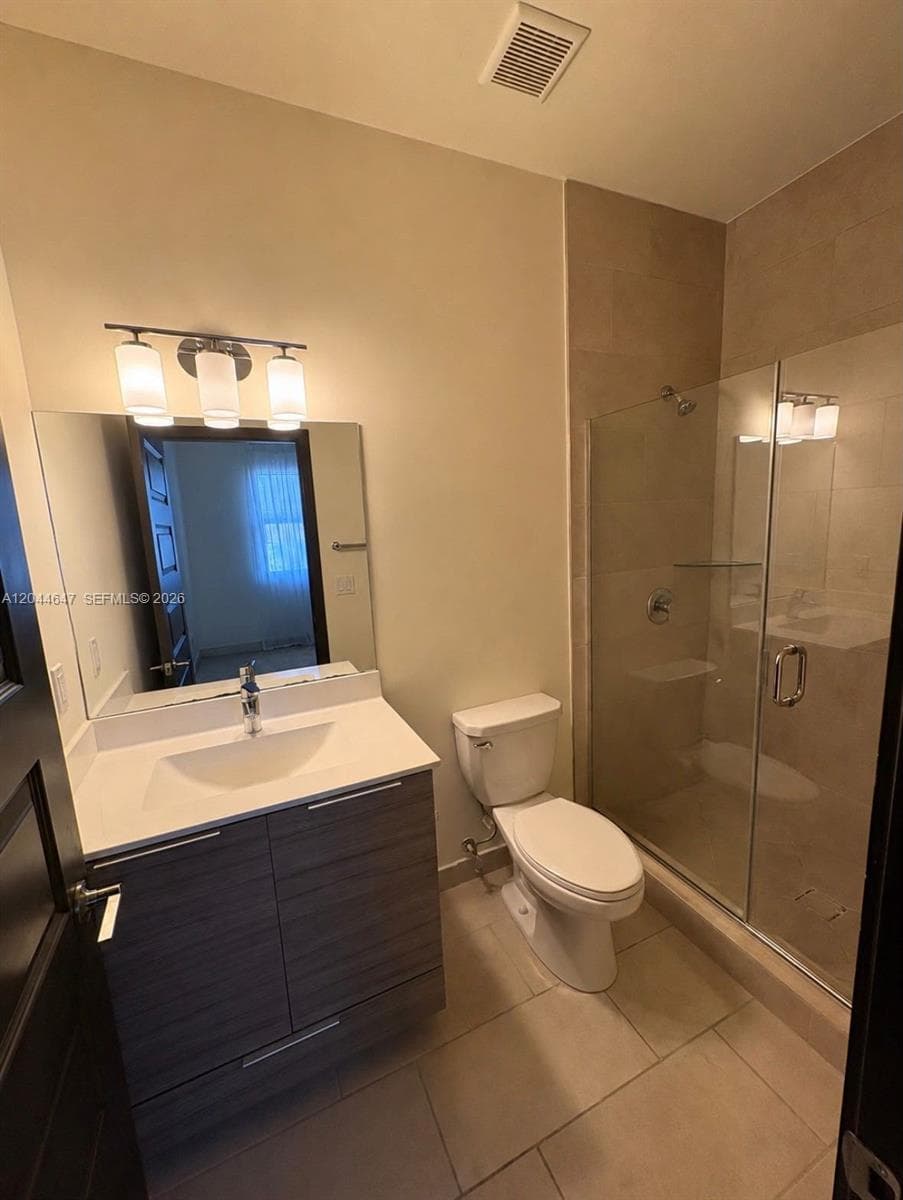 15668 NW 91st Ct, Miami Lakes, FL 33018 photo 3
