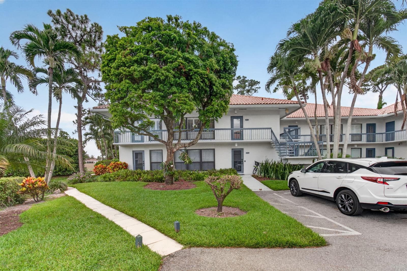 4084 N Quail Ridge Drive # Unit B, Boynton Beach, FL 33436 photo 2