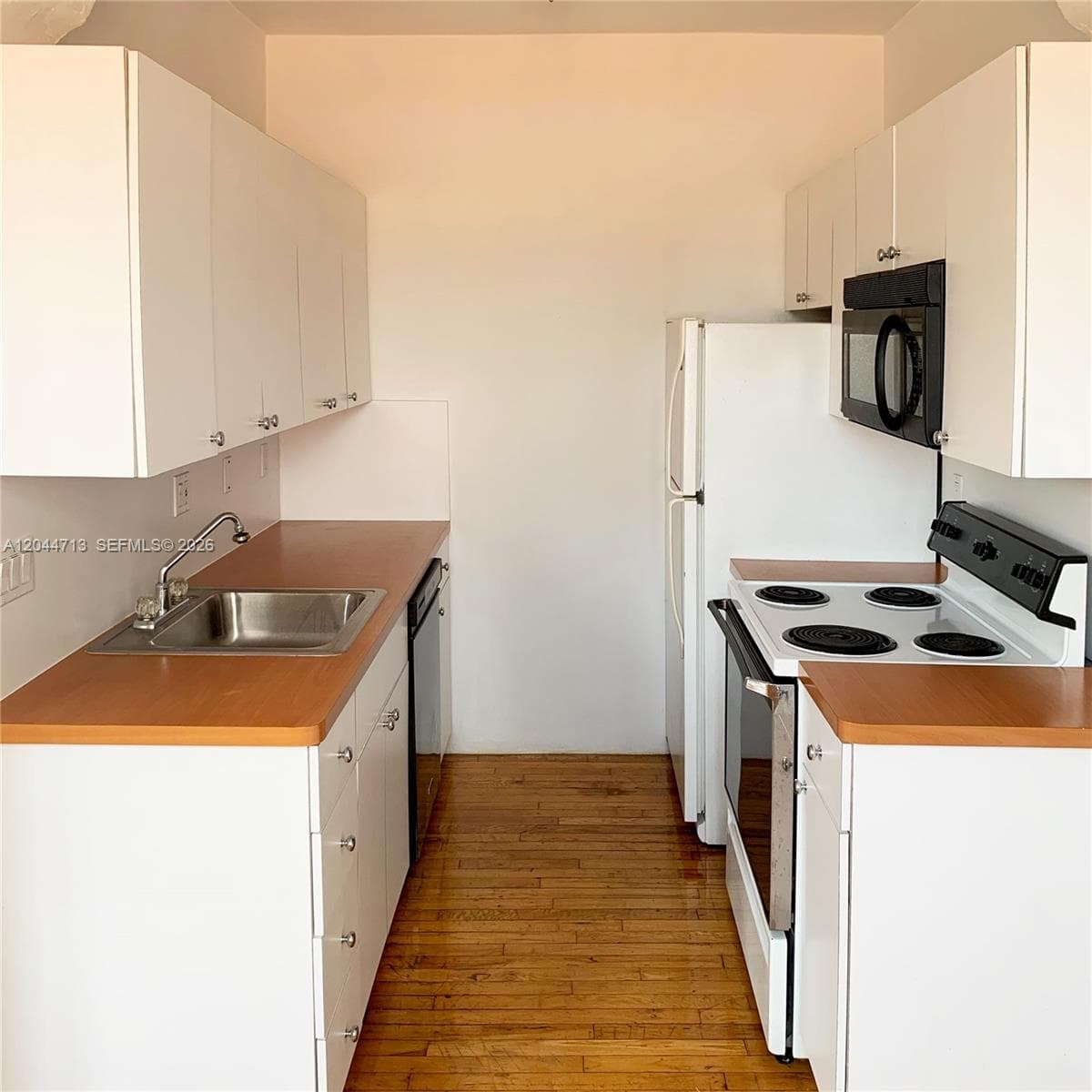4349 Sheridan Ave # 8, Miami Beach, FL 33140 photo 4