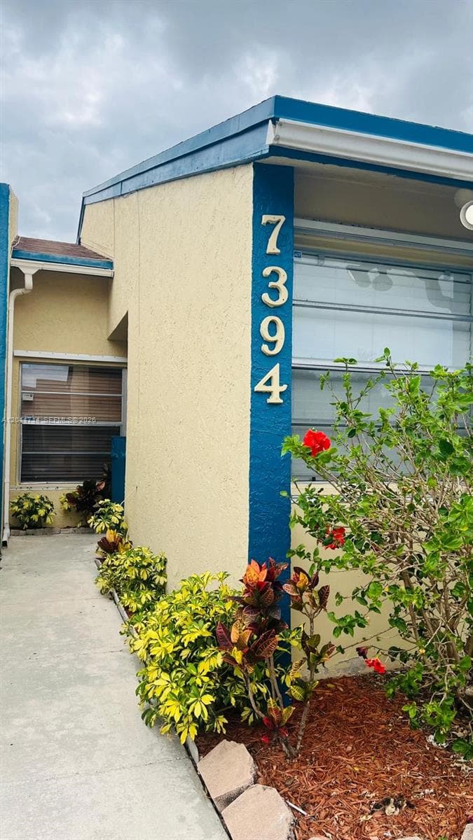7394 NW 34th St, Lauderhill, FL 33319 photo 2
