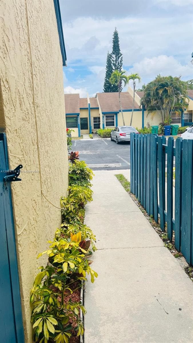 7394 NW 34th St, Lauderhill, FL 33319 photo 3