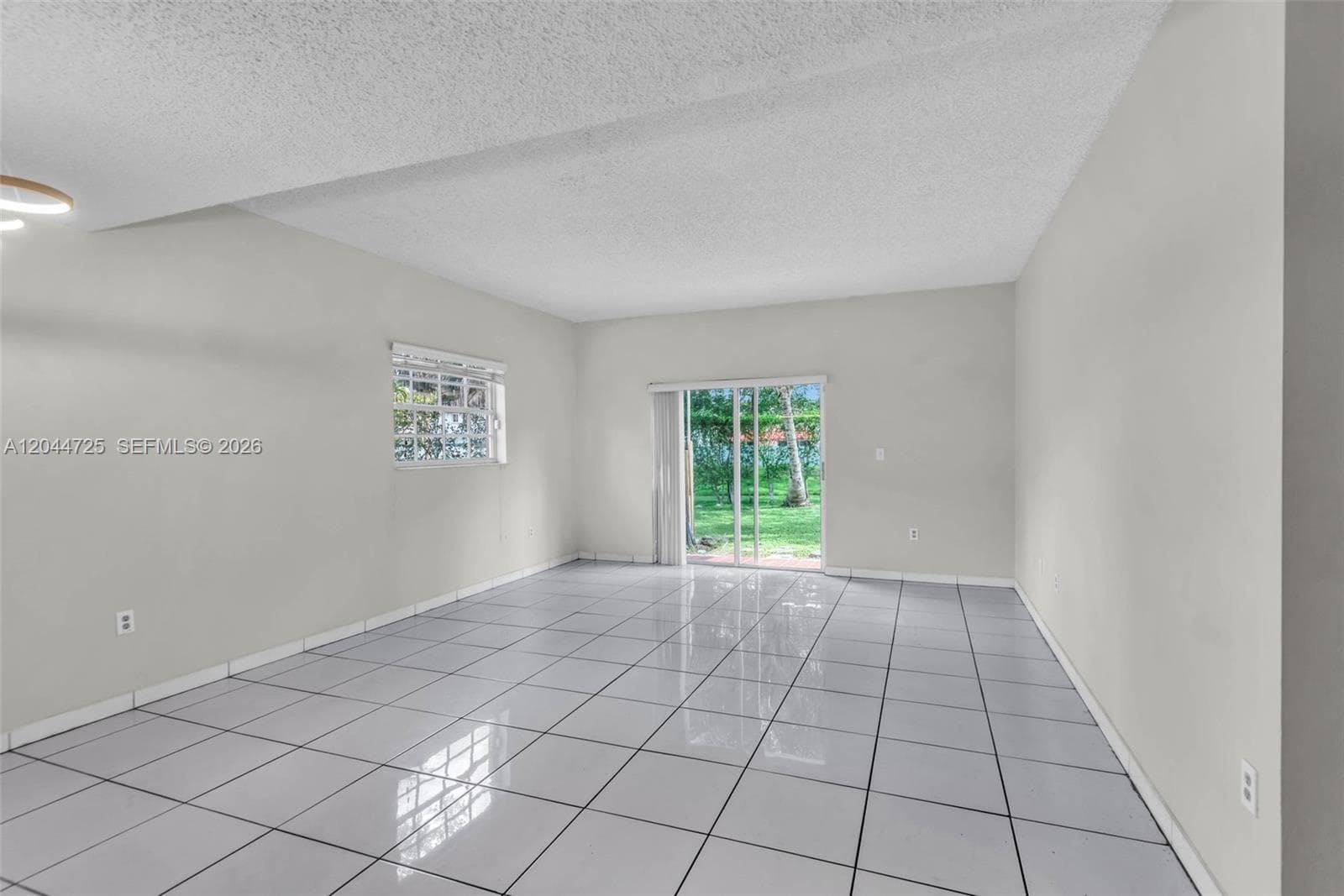 10018 Hammocks Blvd # 101-5, Miami, FL 33196 photo 3
