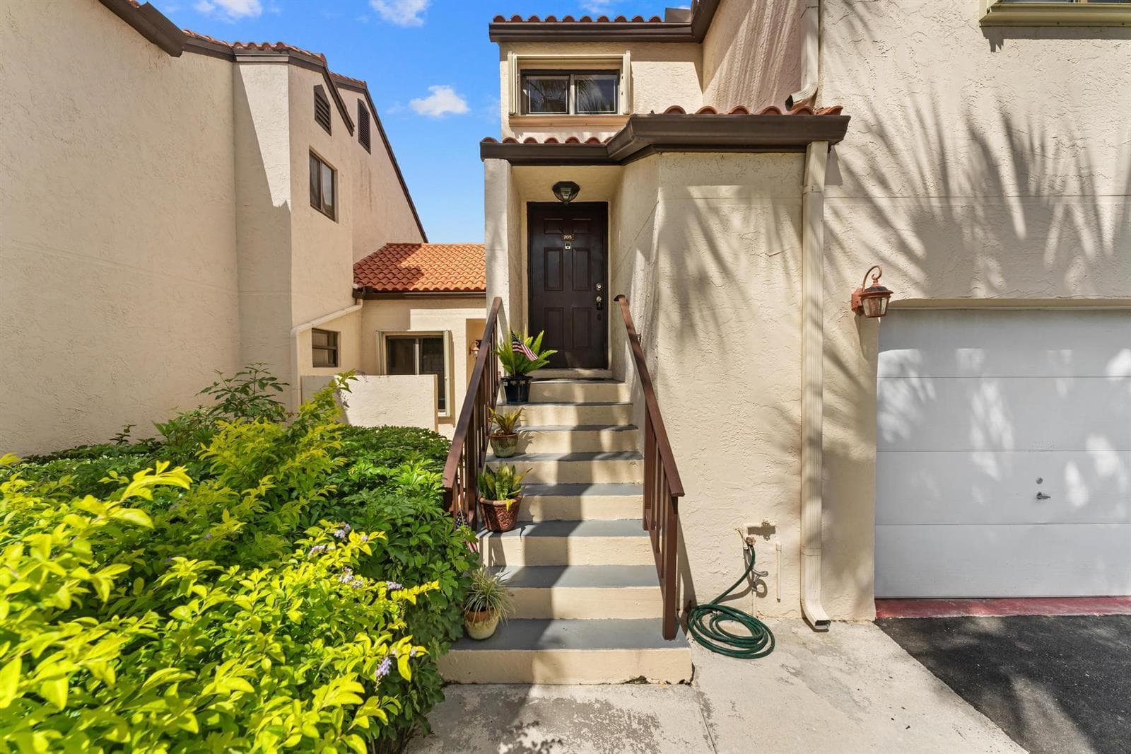 18 Vía De Casas Sur # 205, Boynton Beach, FL 33426 photo 2