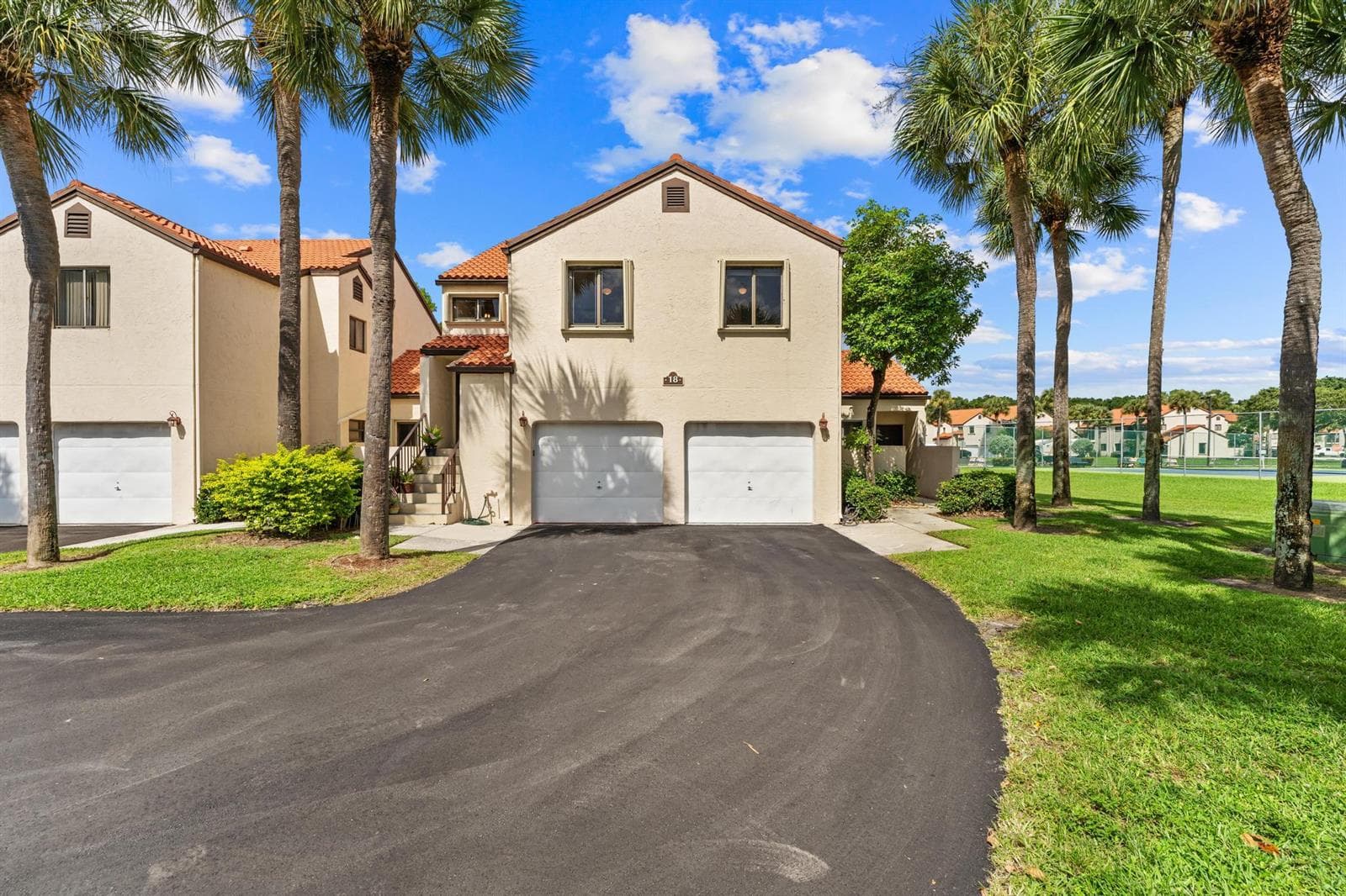 18 Vía De Casas Sur # 205, Boynton Beach, FL 33426 photo 2