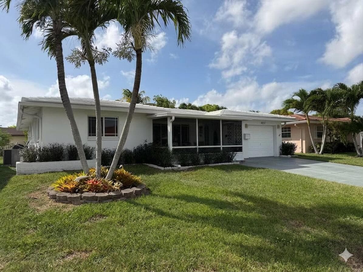 4927 NW 47th Terrace, Tamarac, FL 33319 photo 4