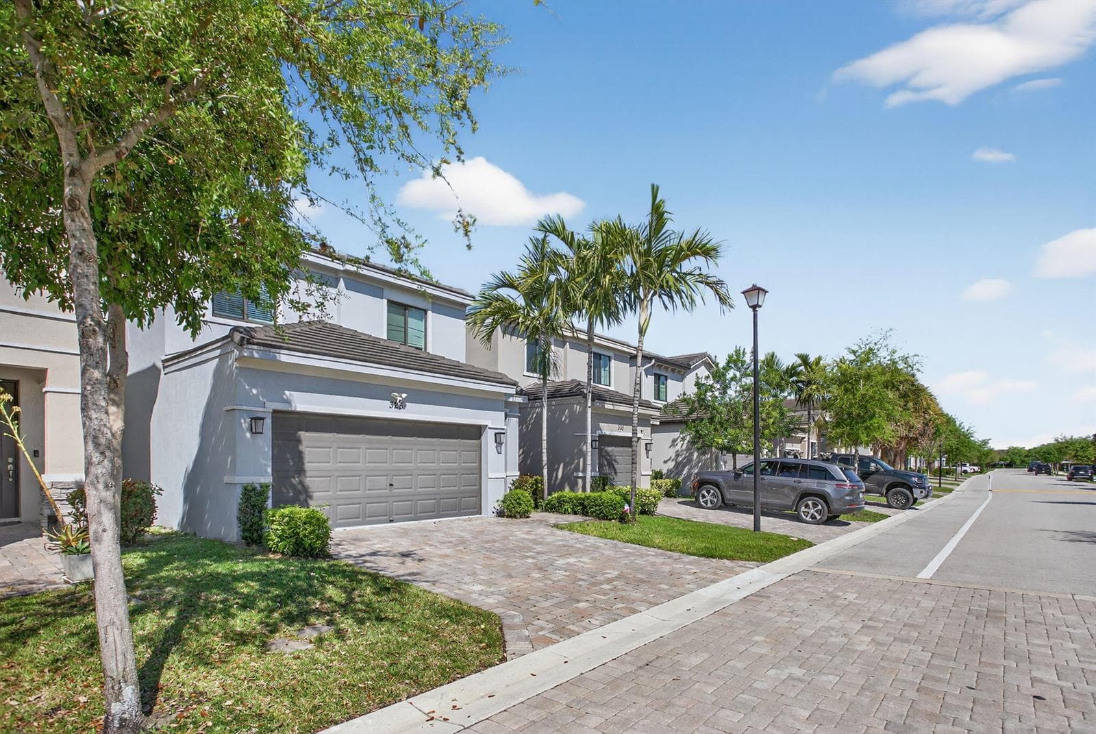325 NW 33rd Lane, Pompano Beach, FL 33069 photo 3